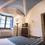 Residenza D'epoca San Crispino 4* אסיסי