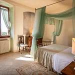 Residenza D'epoca San Crispino 4*