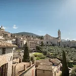 Residenza D'epoca San Crispino מלון דירות 4*