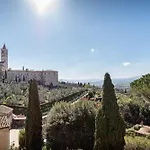 Residenza D'epoca San Crispino מלון דירות אסיסי