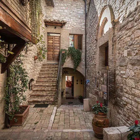 Residenza D'epoca San Crispino 4*