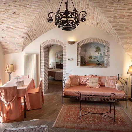 Hotel apartamentowy Residenza D'epoca San Crispino Asyż