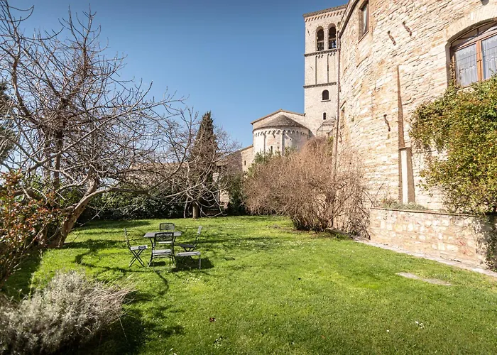 Residenza D'epoca San Crispino Aparthotel 4*