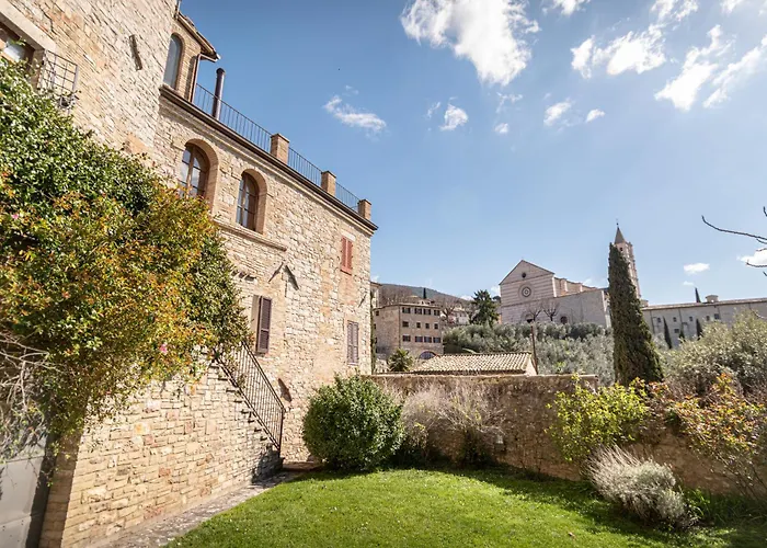 Residenza D'epoca San Crispino Aparthotel 4*