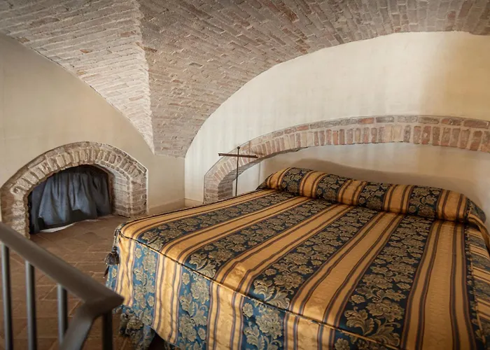 Residenza D'epoca San Crispino Apartahotel 4*