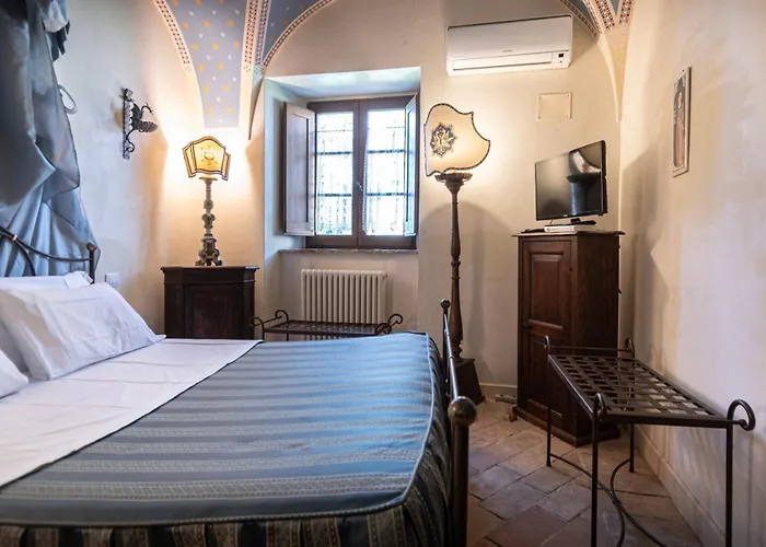 Residenza D'epoca San Crispino 4*