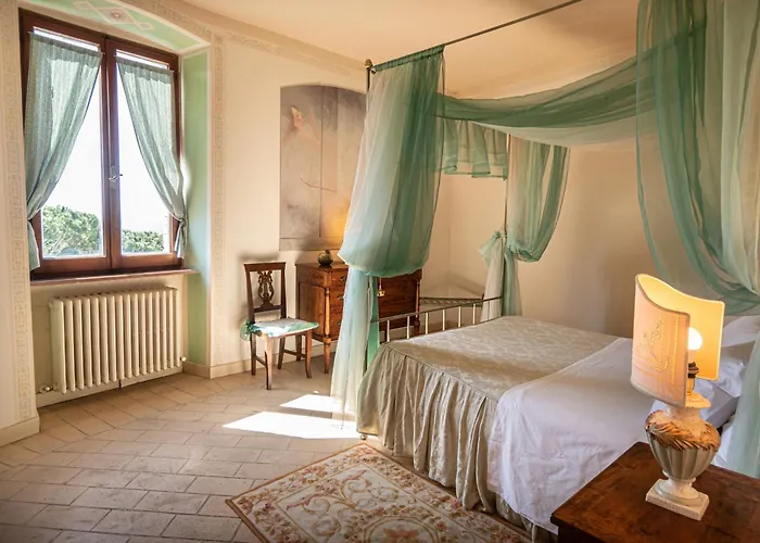 Residenza D'epoca San Crispino 4*